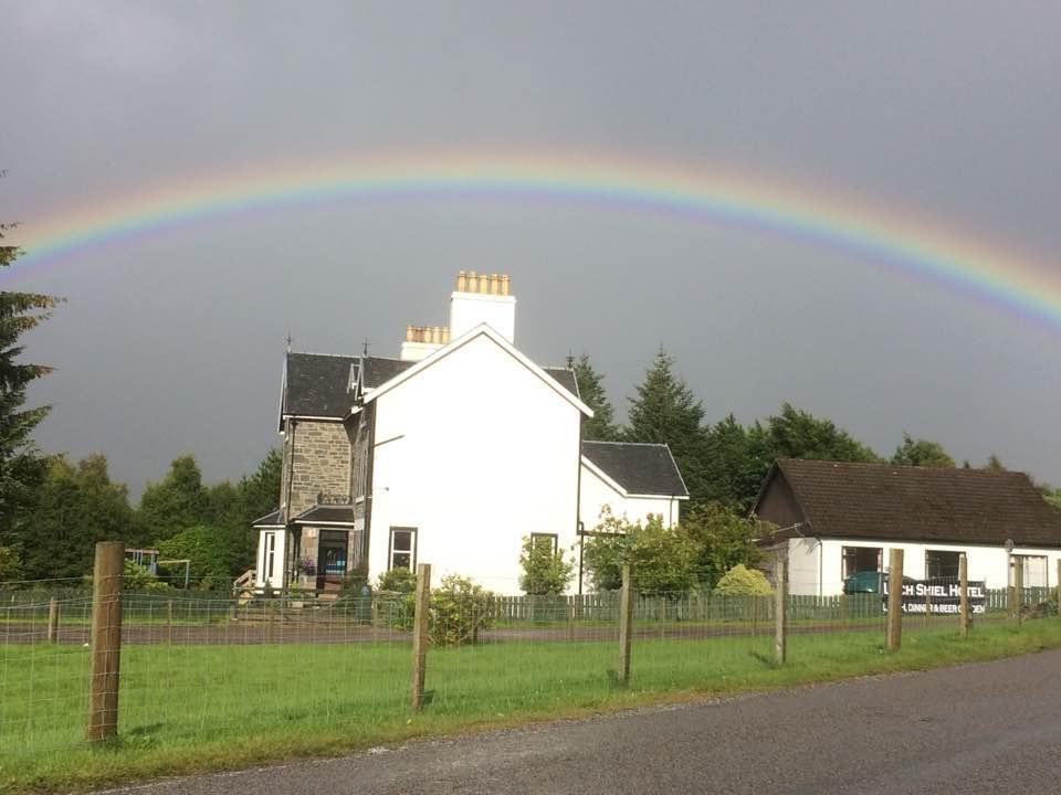 Acharacle Loch Shiel Hotel מראה חיצוני תמונה